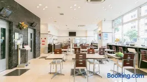 Toyoko Inn Shin-Osaka Chuo-guchi Shinkan - Image 3