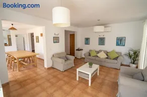 Houm Villa Samil - Image 3