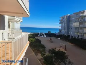 Pet Friendly Apartment Playa Tavernes - Image 1