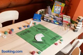 Belle Maison Jeux 8pers Centre Carnaval et CNPE - Image 3