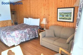 Bay Vista Motel - Image 3