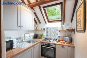 Brynarth Country Cottages - Image 2
