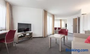 EMA House Serviced Apartments Aussersihl - Image 3