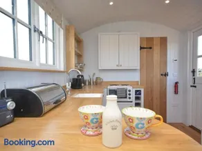 1 Bed in Tiverton oc-60112 - Image 3