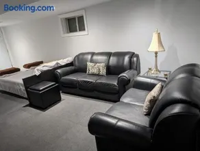 King Size In-Suite Basement - Image 2
