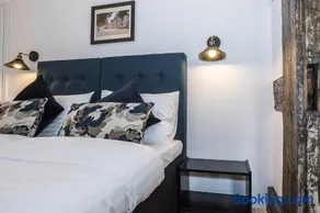 Heritage House - Image 2