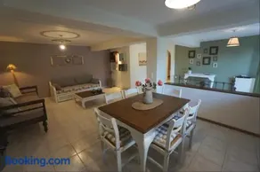 My Home, 2 bedroom house with bbq and garden - Image 1
