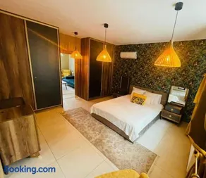 Luxury Apartments - Image 3