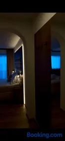 Hotel Central - Image 4