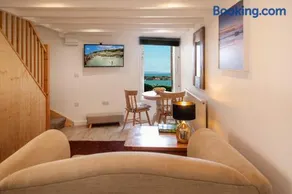 Bijou Bolthole - Image 2