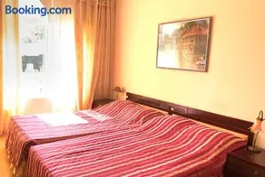 Seaside Apartment on the Beach in Kiten - Image 2