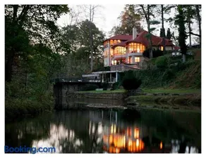 Brookwood House - Image 1