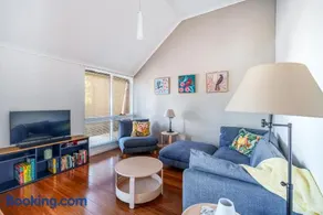 Pet-Friendly Ocean Grove Beach House VIC - Image 5