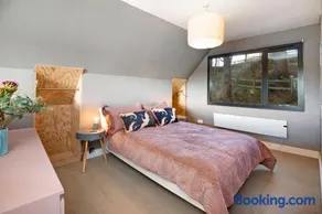Pinewood Lodge - Image 4