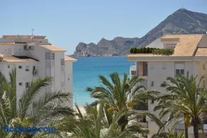 Central Penthouse with Stunning Terrace, Sea Views & Parking - Image 2