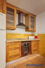 Sunny Beach Apartment - Image 2