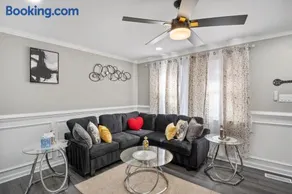 Charming Retreat with Pool Table in Chesterfield! - Image 2