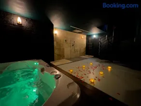 Mieuxqualhotel jacuzzi privatif Velvet Desire - Image 5