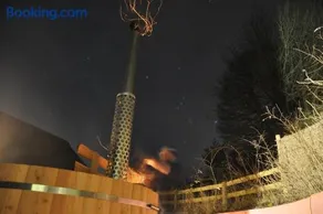 Seren with Wood Fired Hot Tub - Image 5