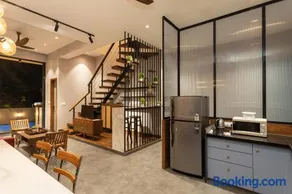 Seven Sands I Oak Wood I Pvt Pool - 2 BHK Duplex - Image 2