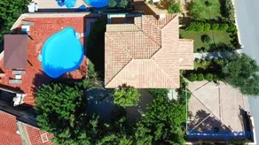 Neriides Villas - Image 5
