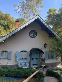 Hospedagem Casadalee chalé com piscina privativa aquecida e Apartamento sem piscina - Image 3