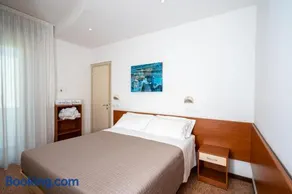 Hotel Globus - Image 3
