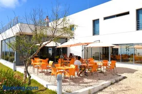 HI Arrifana Destination Hostel - Image 2