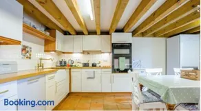 The Barn, Whitebridge Farm Holiday cottages - Image 3