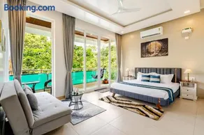 VILLA AQUA VERDE-3BHk townhouse pvt Pool & Terrace - Image 2