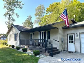 North Country Retreat - Image 2