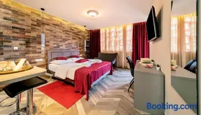 Il Giardino Luxury Rooms & Suites - Image 1