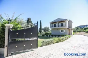 Villa Voreas - Image 2