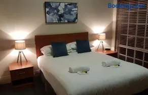 Highlands Hotel - Image 2