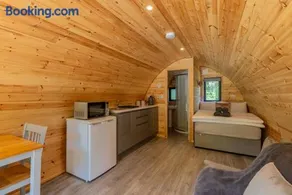 Mount Hillary Holiday Pods - Image 5