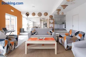 Sunshine Hostel - Image 2