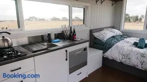 Hounds Run Vineyard - Tiny House in the Grampians - Image 5