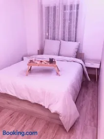 Superbe Appartement tout équipé, Le nid d'Eva à Metz Gare, Parking privé, Balcon, F2, 50m2, 3p - Image 1