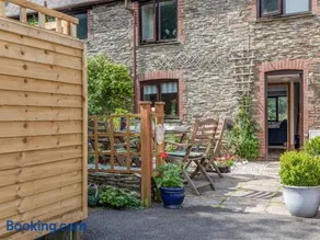 Honeysuckle Cottage - Image 2