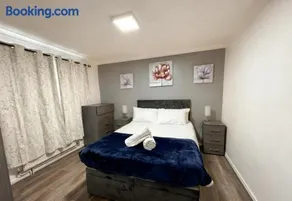 Cozy 3 bedroom house - Kidderminster - Image 3