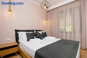 Arion Apartments - Image 5