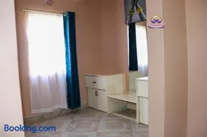 Essy 4 bedroom Villa Gacii - Image 4