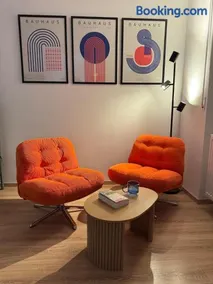 VibrantApt - Ruhig & Modern - 15 Min ins Zentrum - Uniklinik-Nähe - Privatparkplatz - Schnelles WLAN - Terrasse - Image 1