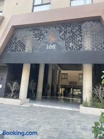 شقة خاصه بنظام ذاتي في مجمع صفا - Image 2