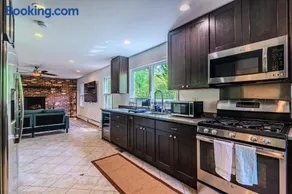 Arlington Suite - Image 3