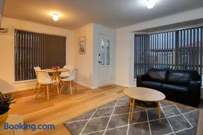 Sorell Gateway Villa - Image 1