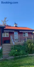 Archipelago cabin with sauna, fireplace & close to the ocean - Image 1