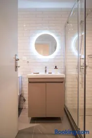 Perla Port Suites - Image 1
