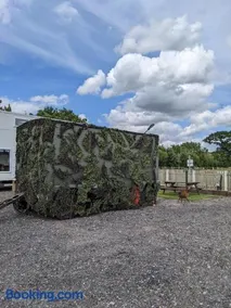 Military Shepherd Hut - Image 1