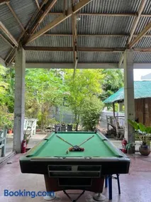 Sharky Hostel Oslob - Image 3